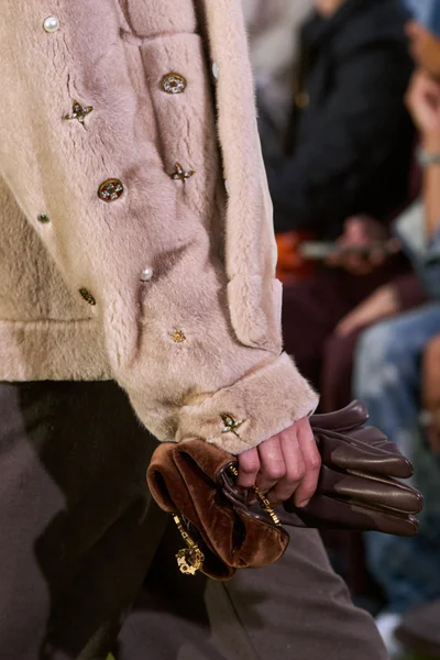 Look 126